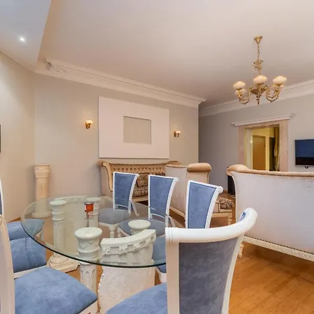 Pulkveza Brieza 7 Street Two Bedroom Dzīvoklis