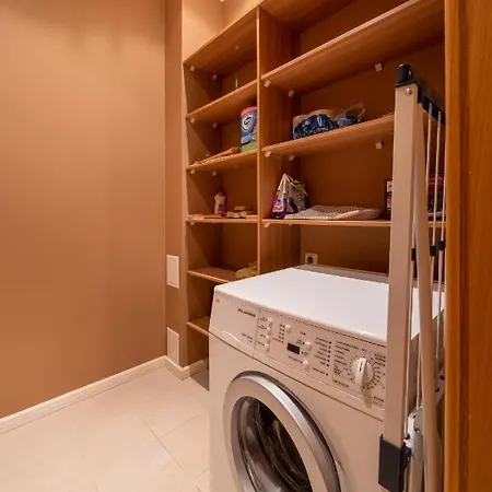 Pulkveza Brieza 7 Street Two Bedroom Dzīvoklis Riga