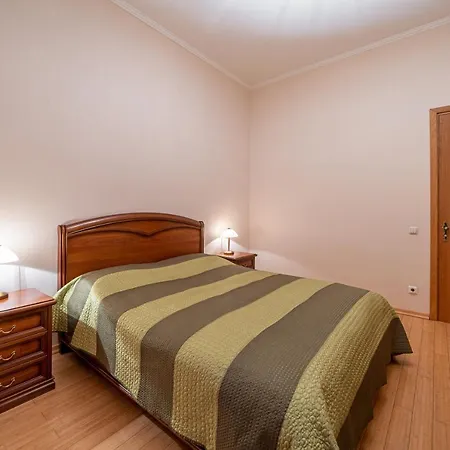 Pulkveza Brieza 7 Street Two Bedroom Apartment Riga