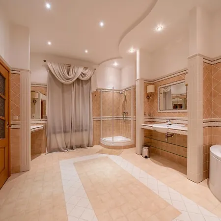 Pulkveza Brieza 7 Street Two Bedroom ריגה